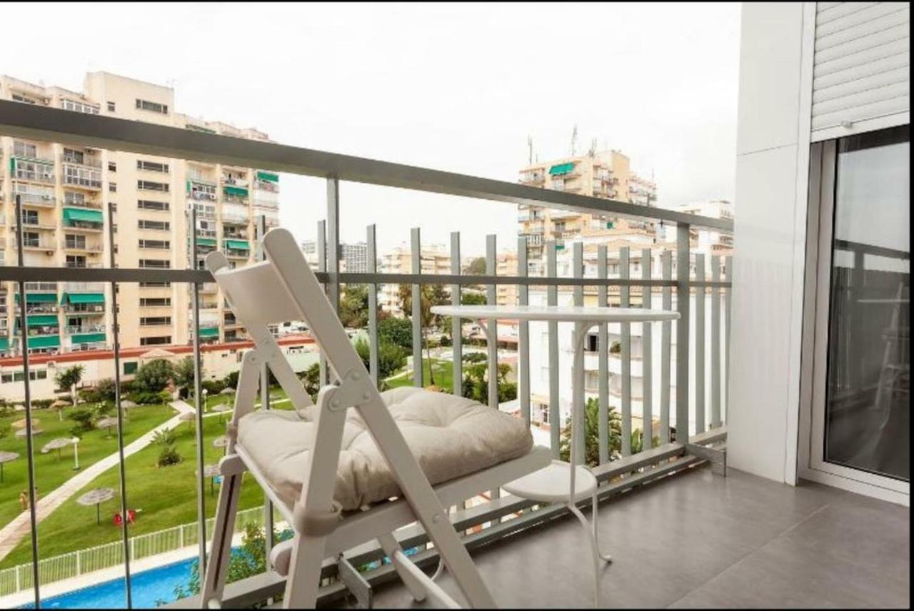 M1 403 Frontal Al Mar Vistas Terraza Y Wifi Apartment Benalmadena Exterior photo